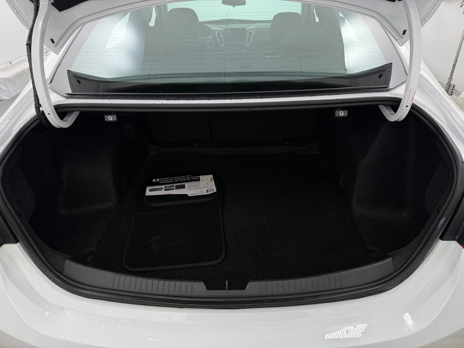 Thumbnail: 2025 Chevrolet Malibu - 7