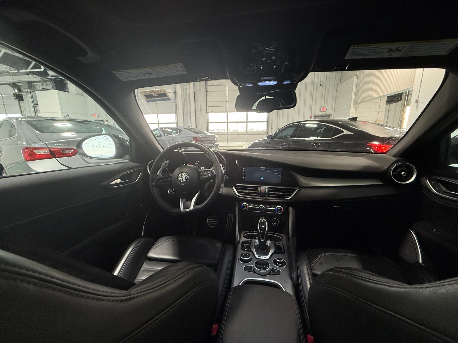 Thumbnail: 2022 Alfa Romeo Giulia - 2