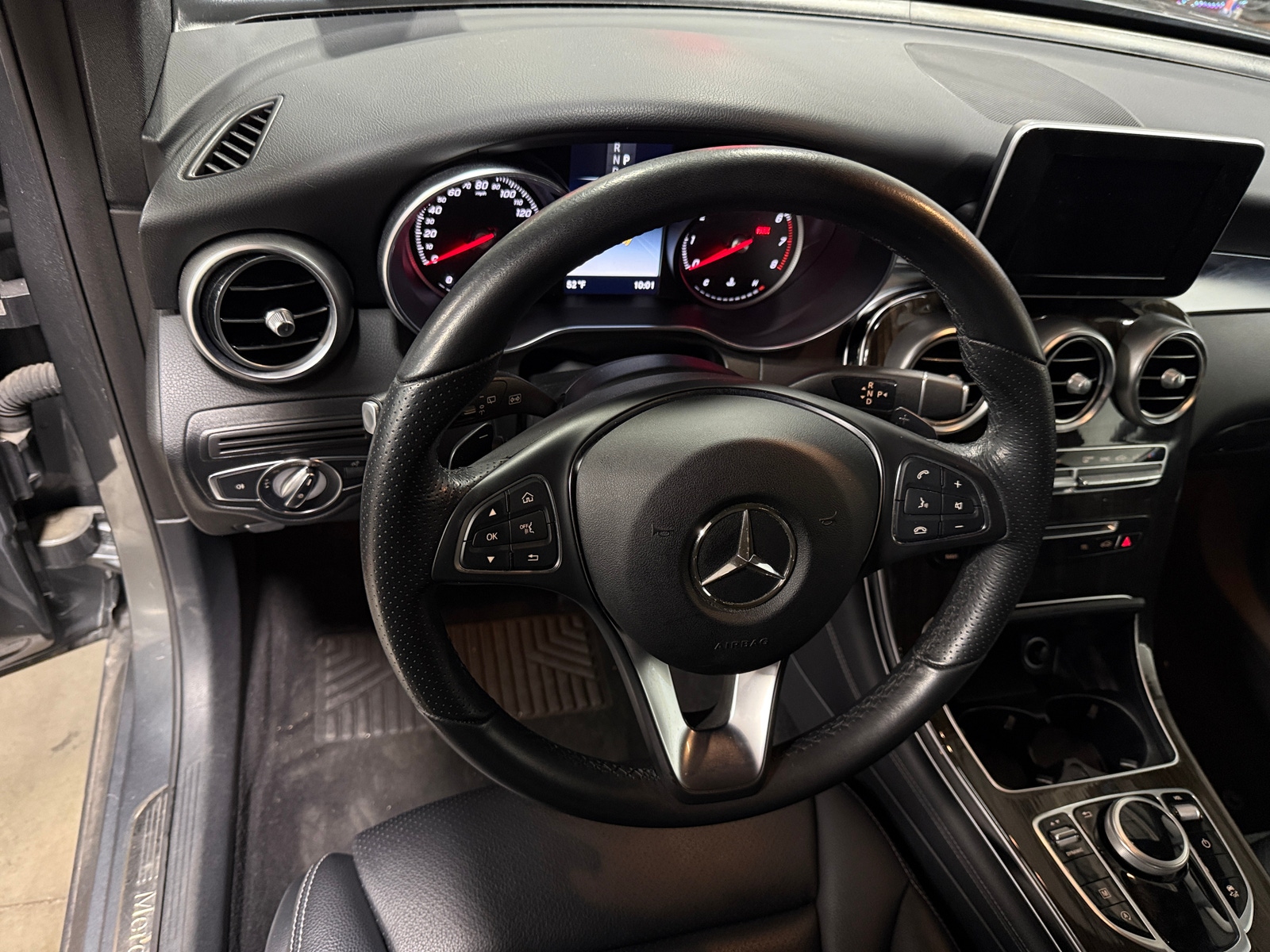 Thumbnail: 2018 Mercedes-Benz GLC - 4