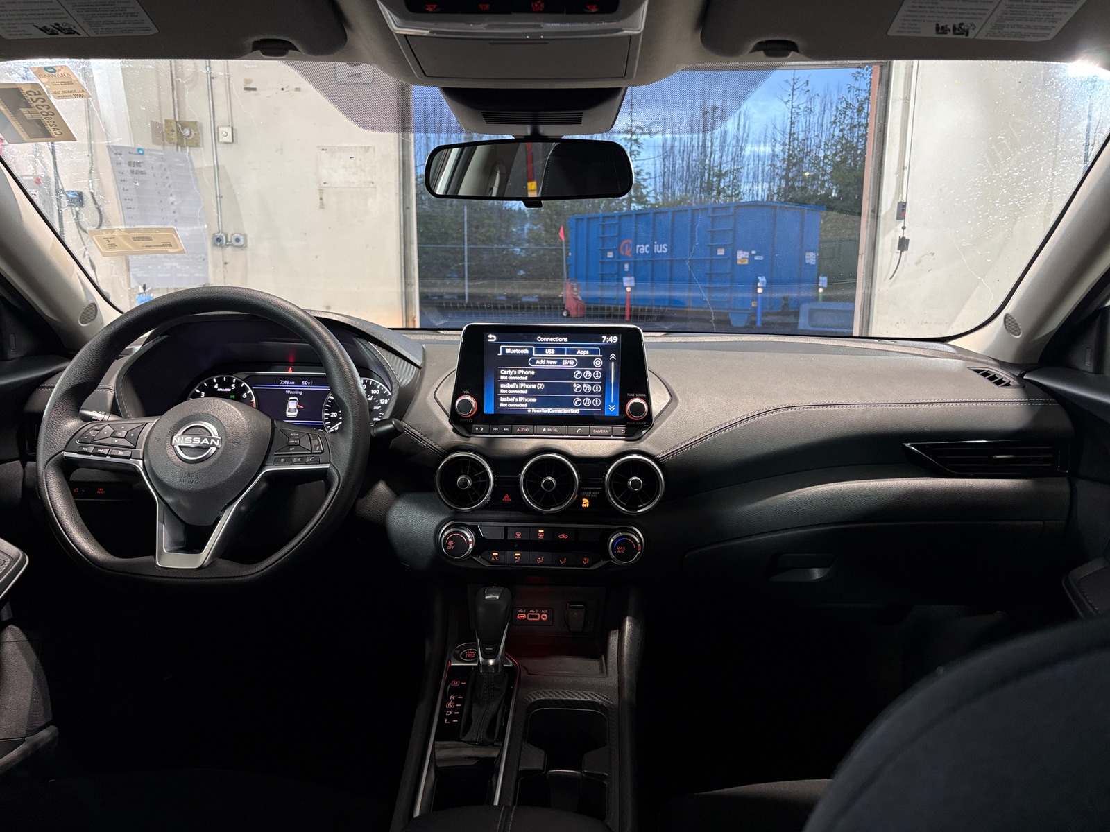 Thumbnail: 2024 Nissan Sentra - 3