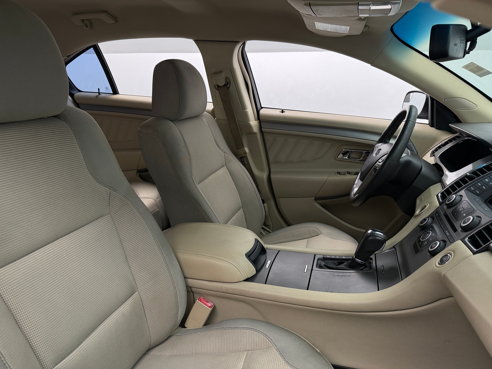 Thumbnail: 2015 Ford Taurus - 2