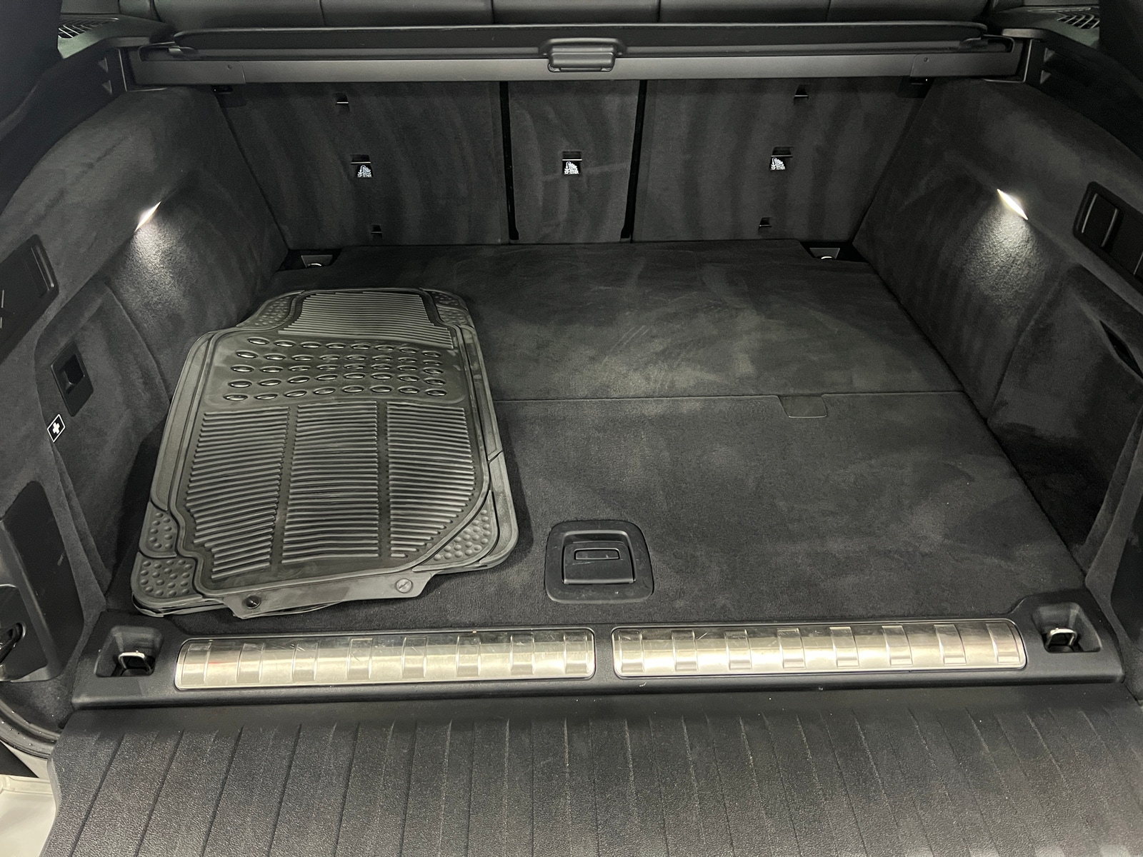 Thumbnail: 2023 BMW X5 - 6