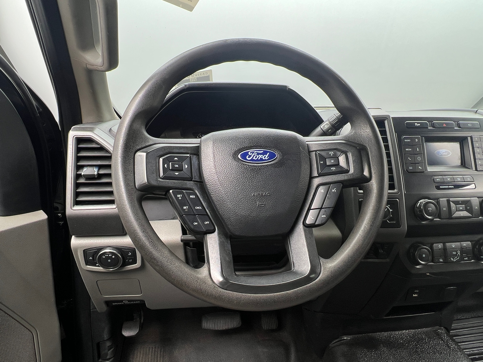 Thumbnail: 2021 Ford Econoline - 5