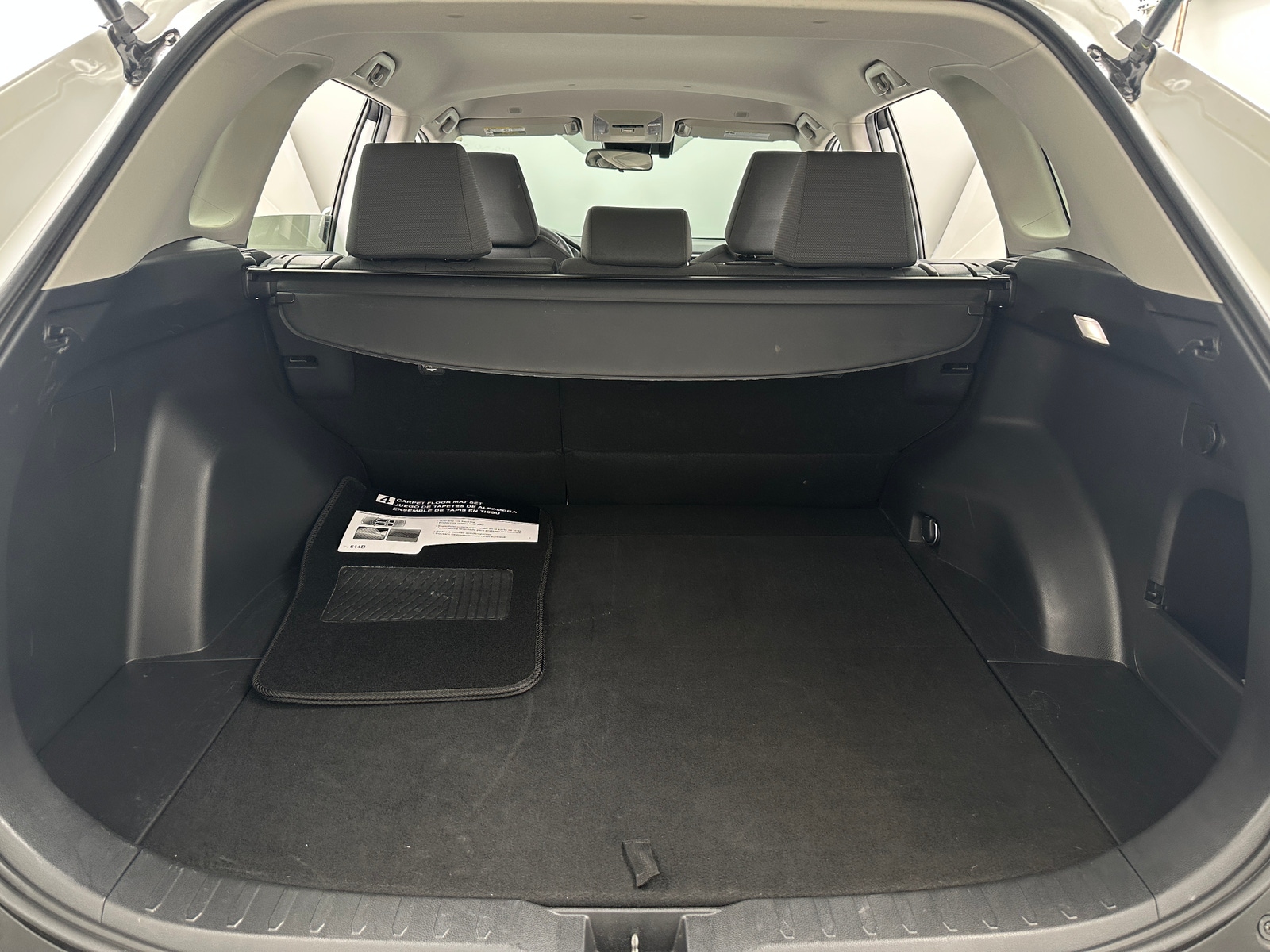 Thumbnail: 2024 Toyota RAV4 - 7