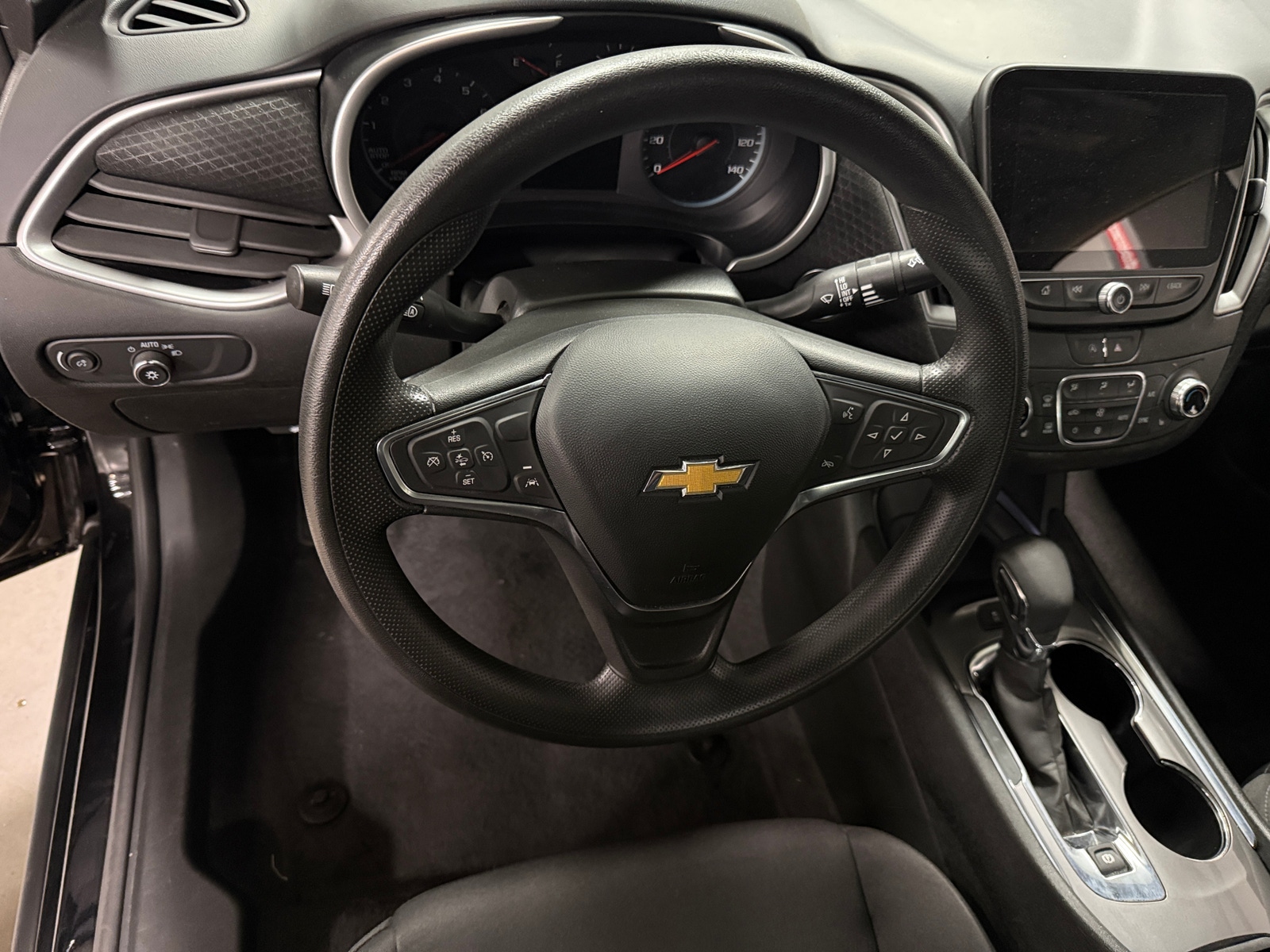 Thumbnail: 2025 Chevrolet Malibu - 5