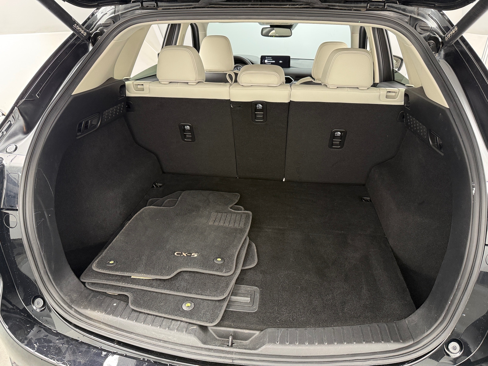 Thumbnail: 2022 Mazda CX-5 - 6