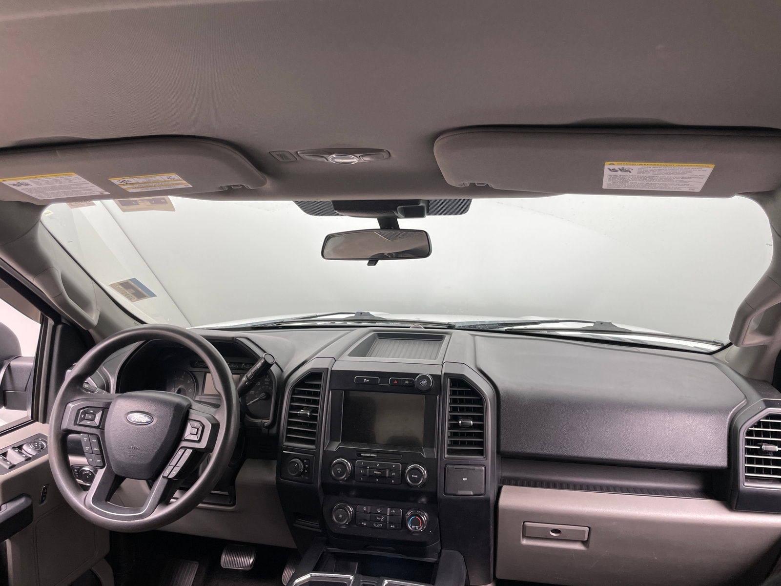 Thumbnail: 2019 Ford Econoline - 3