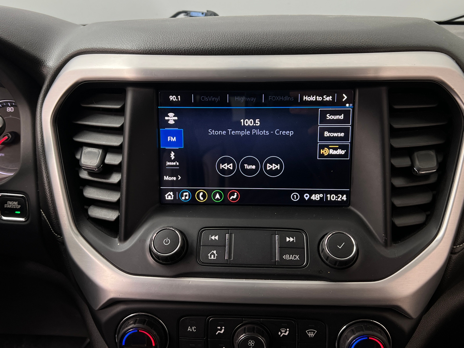 Thumbnail: 2020 GMC Acadia - 3