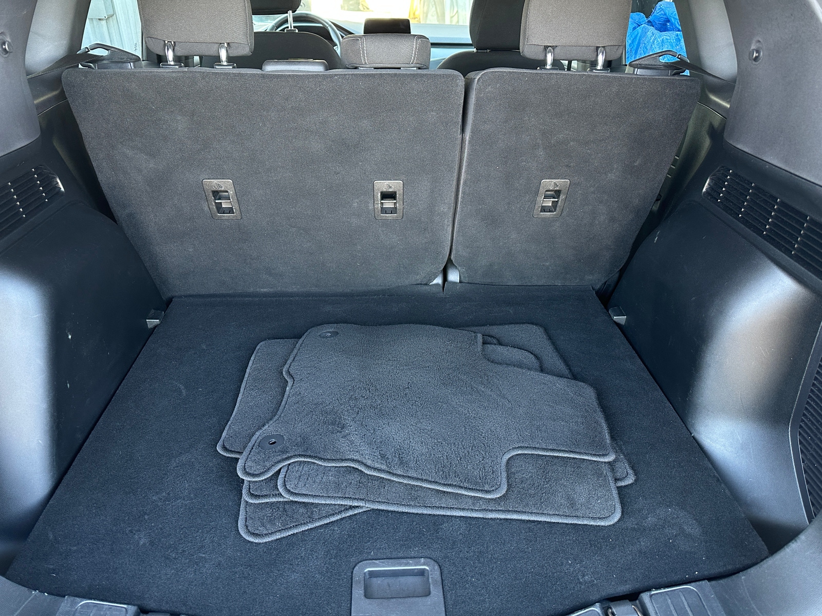 Thumbnail: 2023 Ford Escape - 7