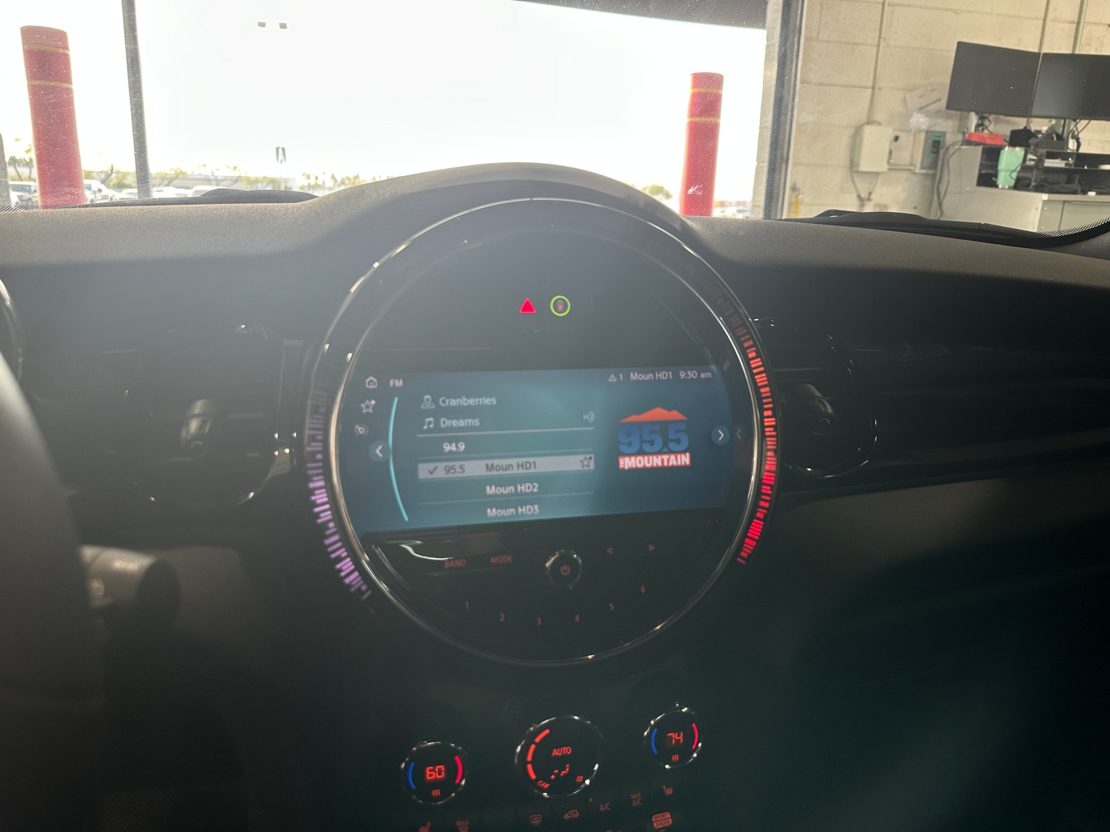 Thumbnail: 2022 MINI Cooper Hardtop - 3