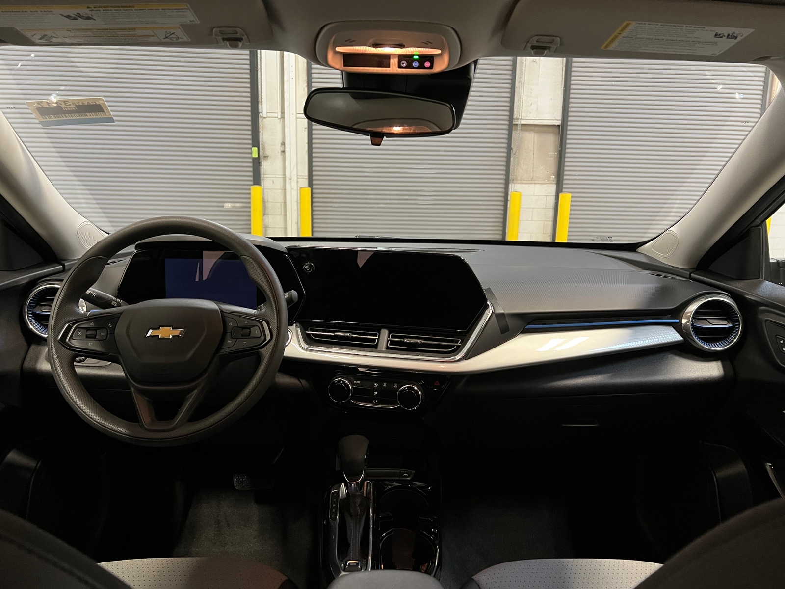 Thumbnail: 2025 Chevrolet Trax - 3