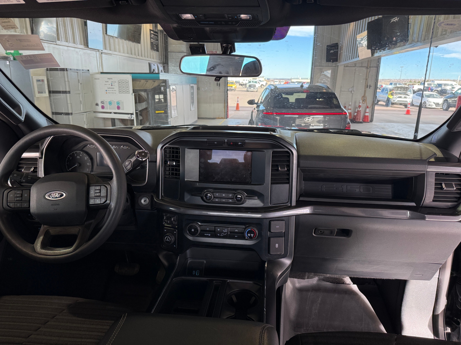 Thumbnail: 2023 Ford Econoline - 3