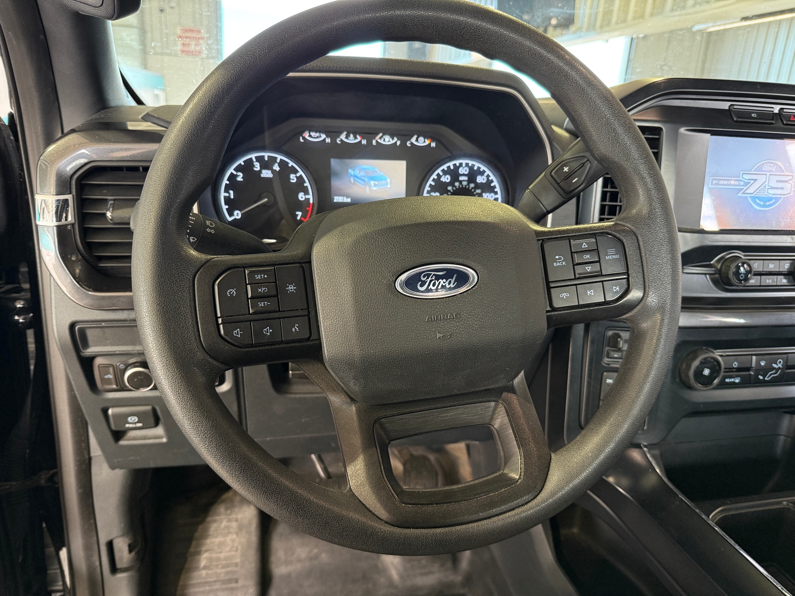 Thumbnail: 2023 Ford Econoline - 5