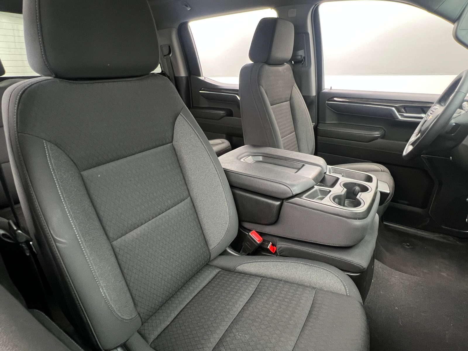 Thumbnail: 2023 Chevrolet Silverado 1500 - 2