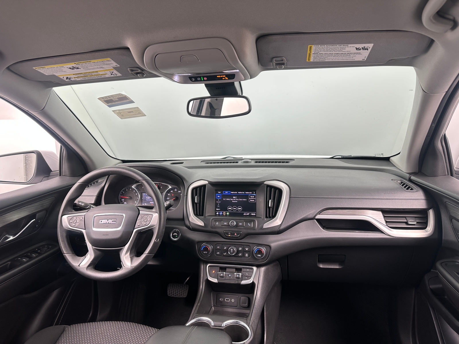 Thumbnail: 2022 GMC Terrain - 3