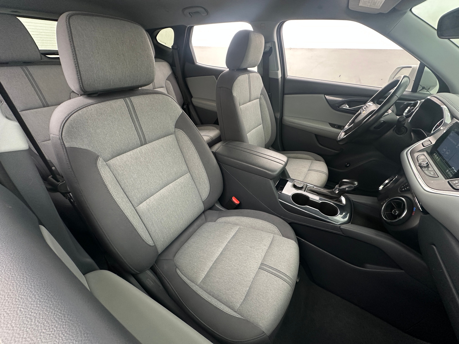 Thumbnail: 2020 Chevrolet Blazer - 2