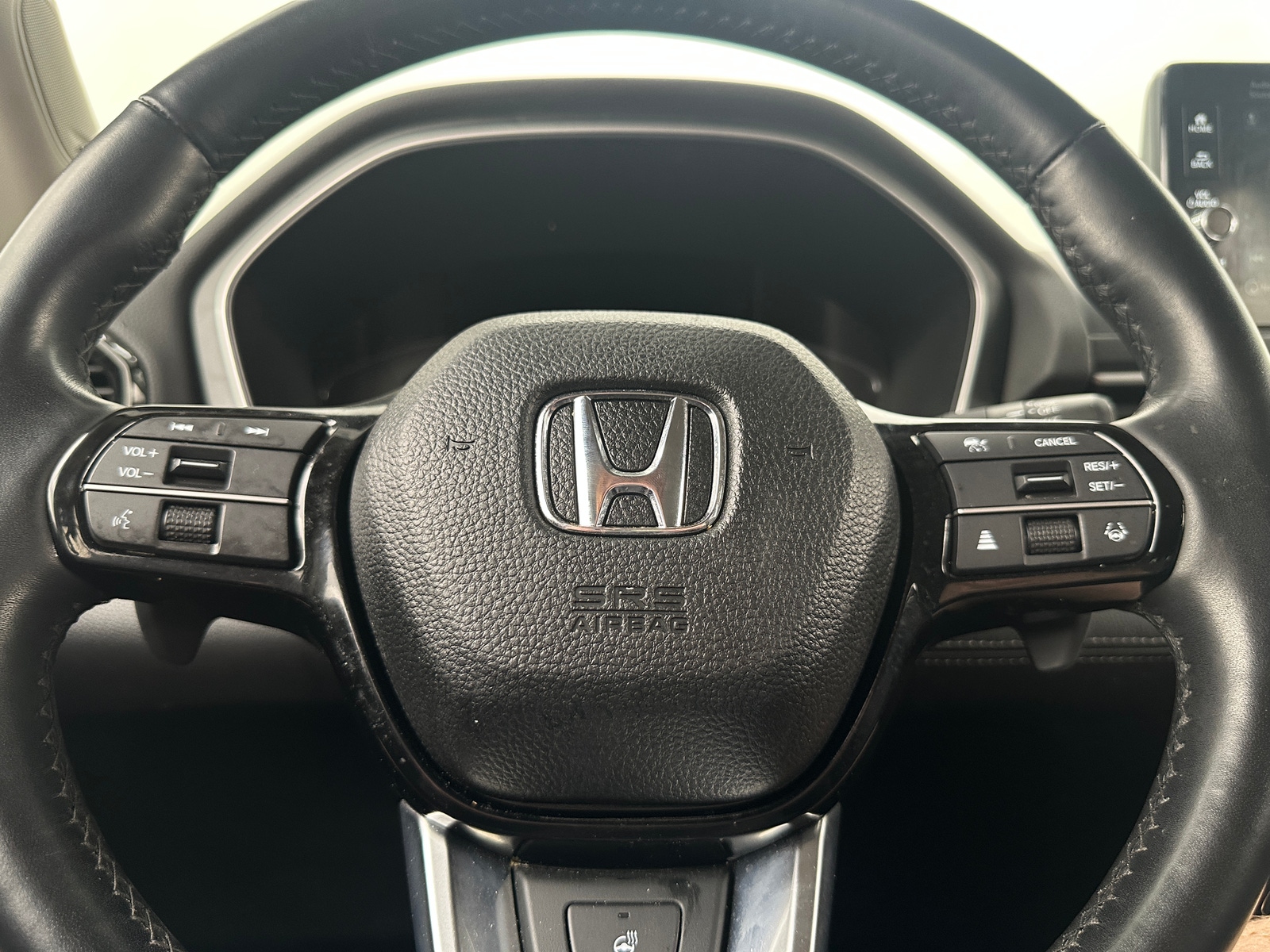 Thumbnail: 2023 Honda Pilot - 4