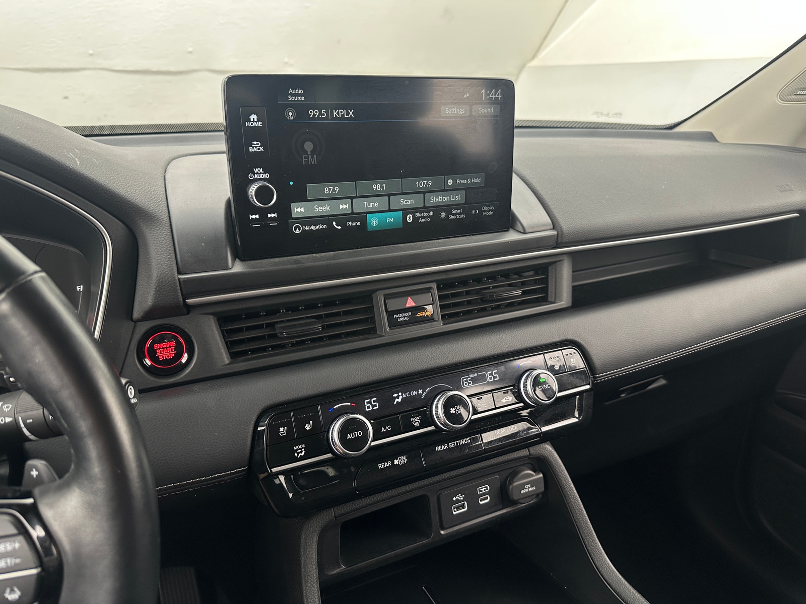 Thumbnail: 2023 Honda Pilot - 3