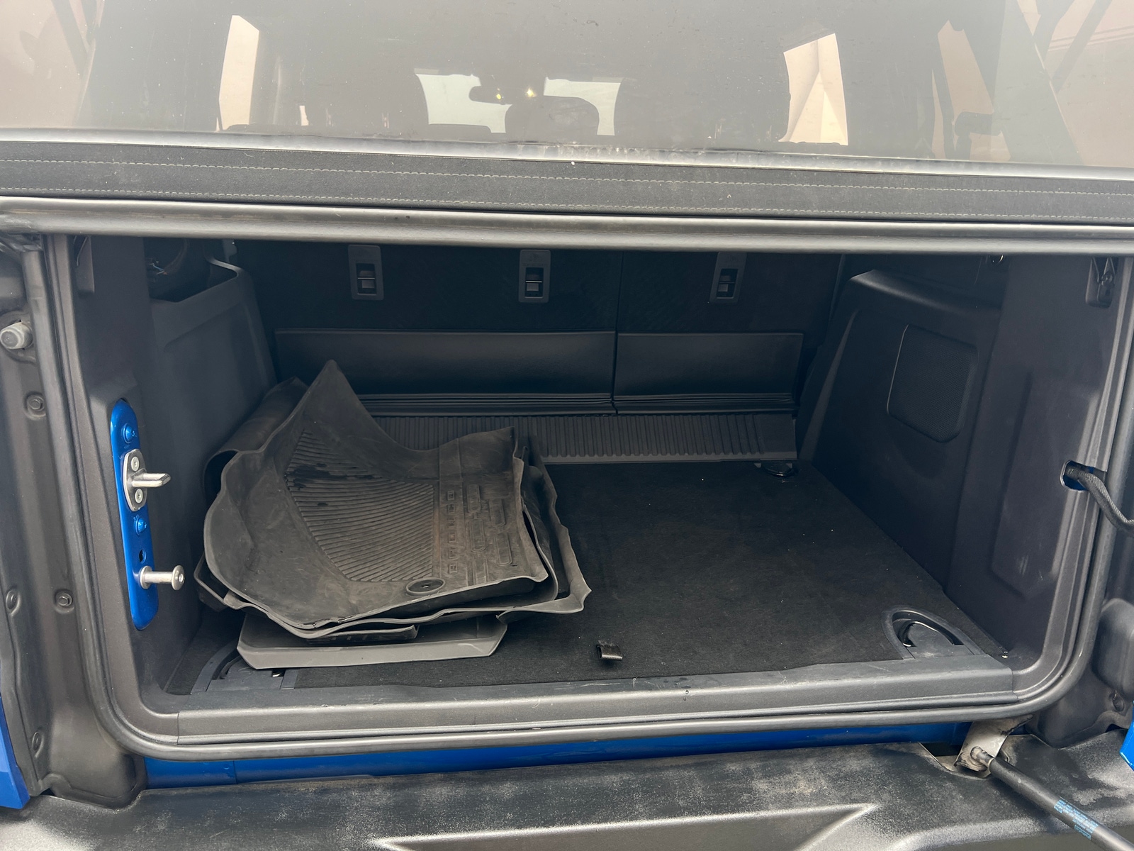 Thumbnail: 2023 Ford Bronco - 6