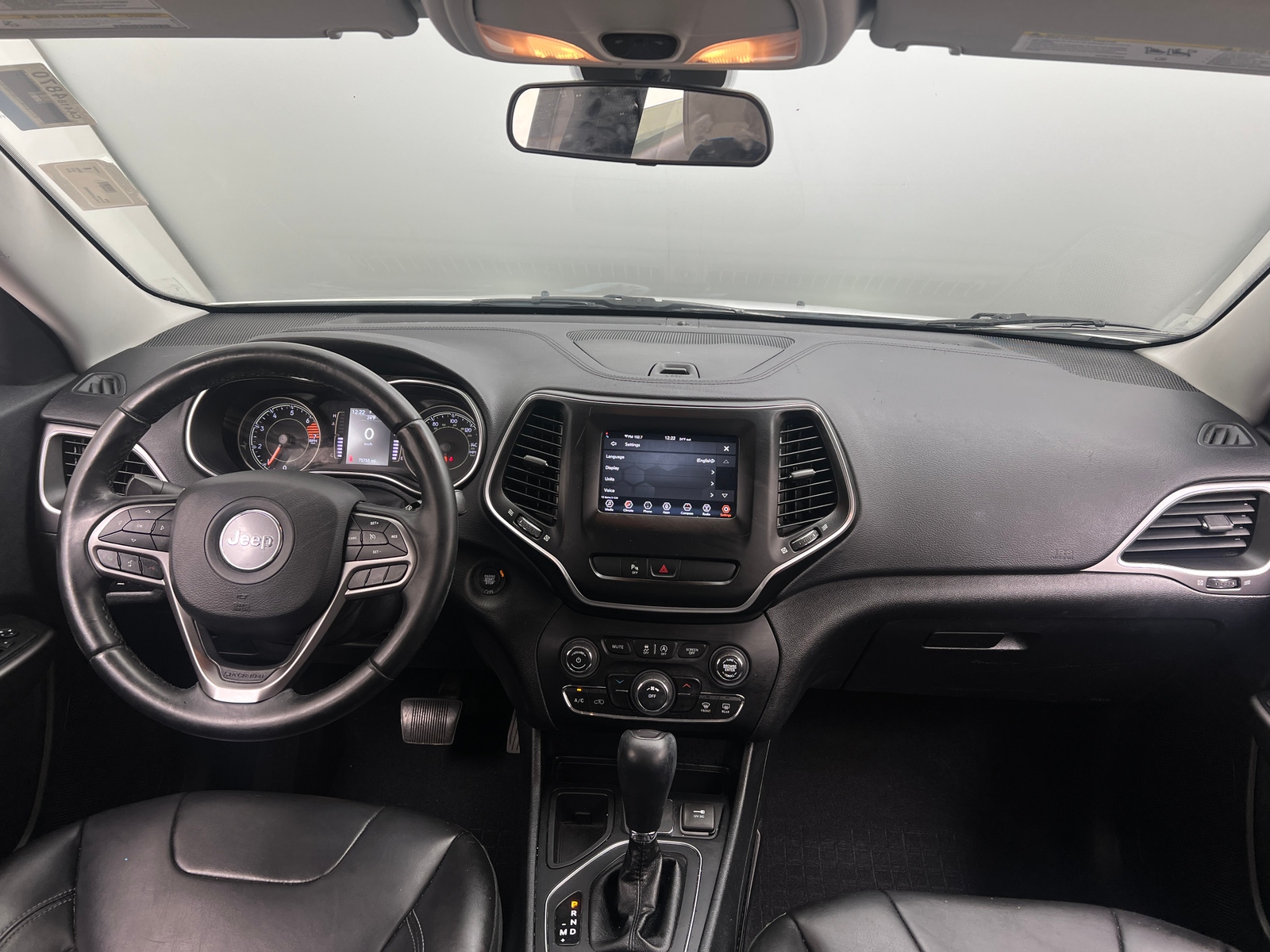 Thumbnail: 2019 Jeep Cherokee - 3