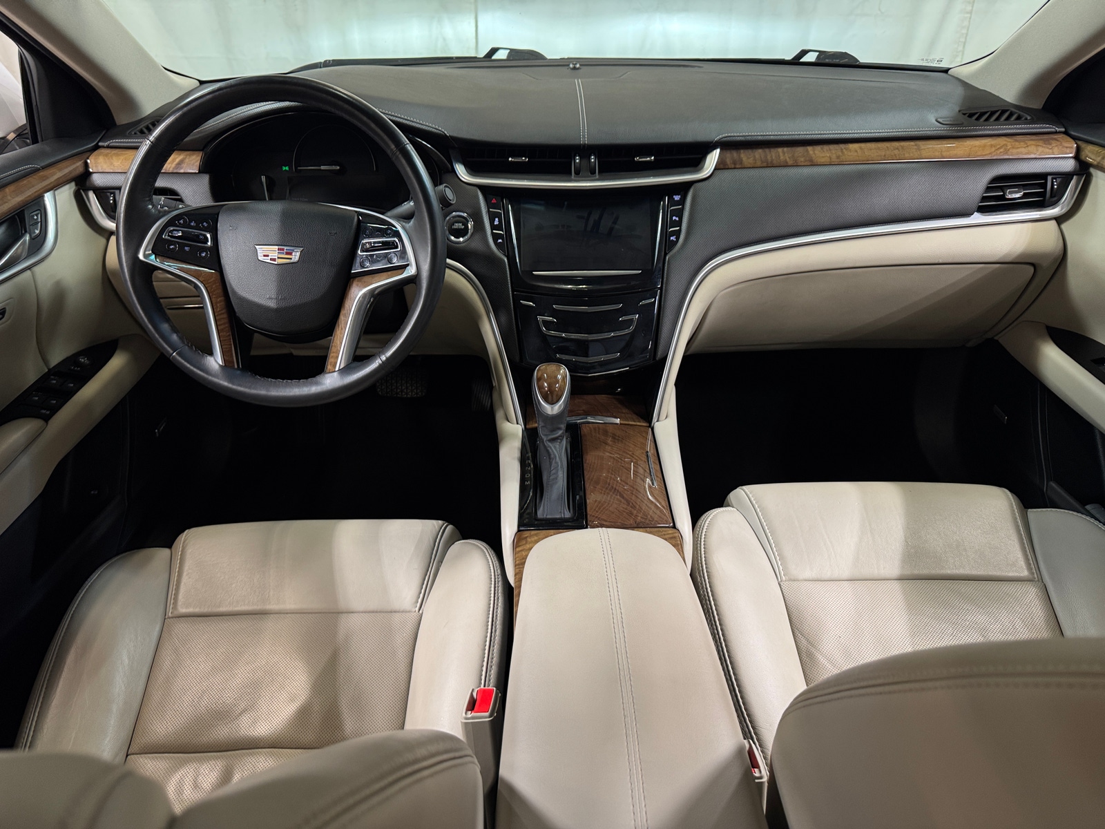 Thumbnail: 2018 Cadillac XTS - 2