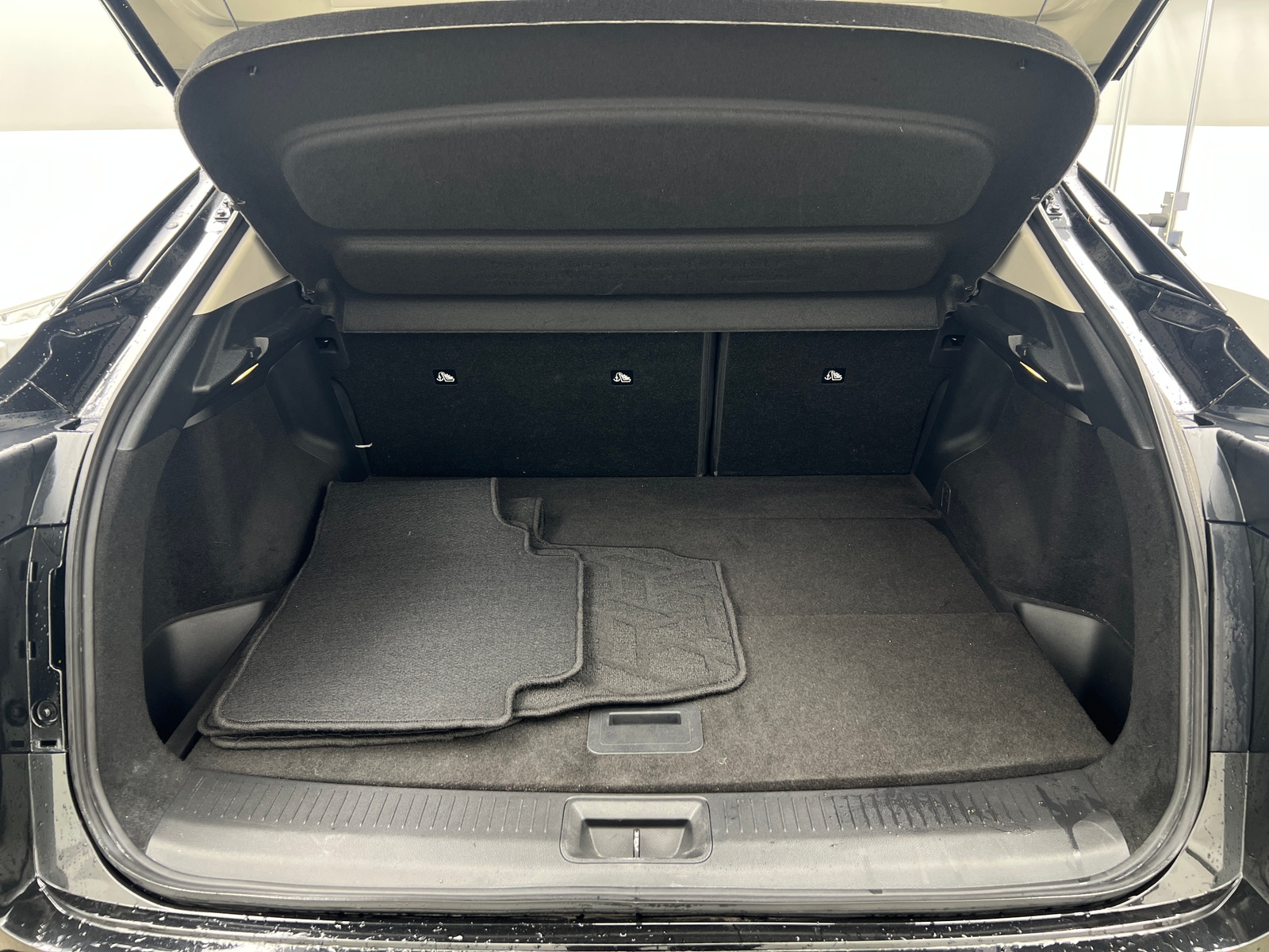 Thumbnail: 2024 Nissan Ariya - 6