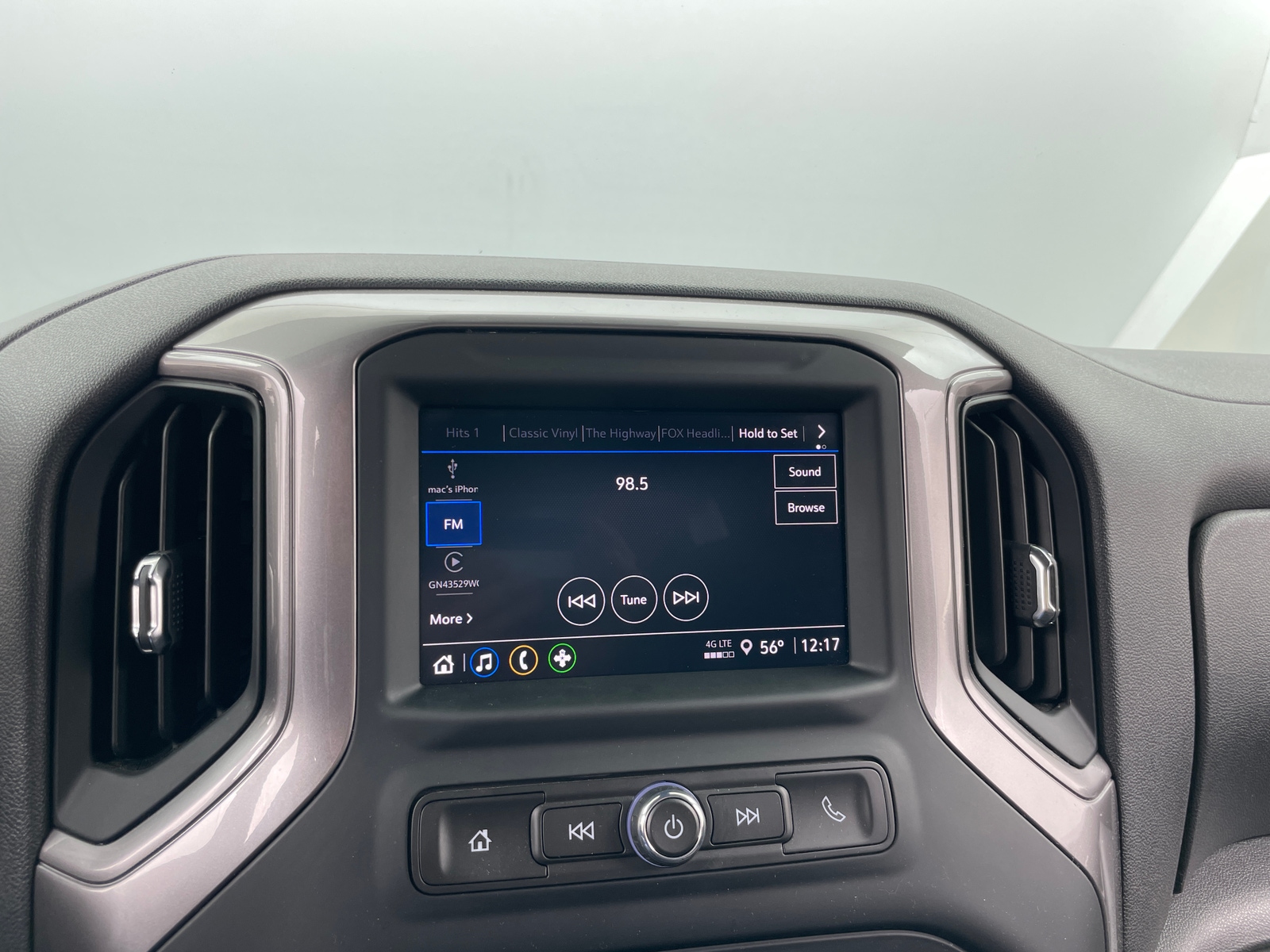 Thumbnail: 2024 Chevrolet Silverado 1500 - 4