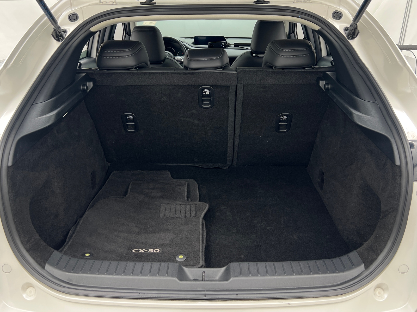 Thumbnail: 2025 Mazda CX-30 - 7