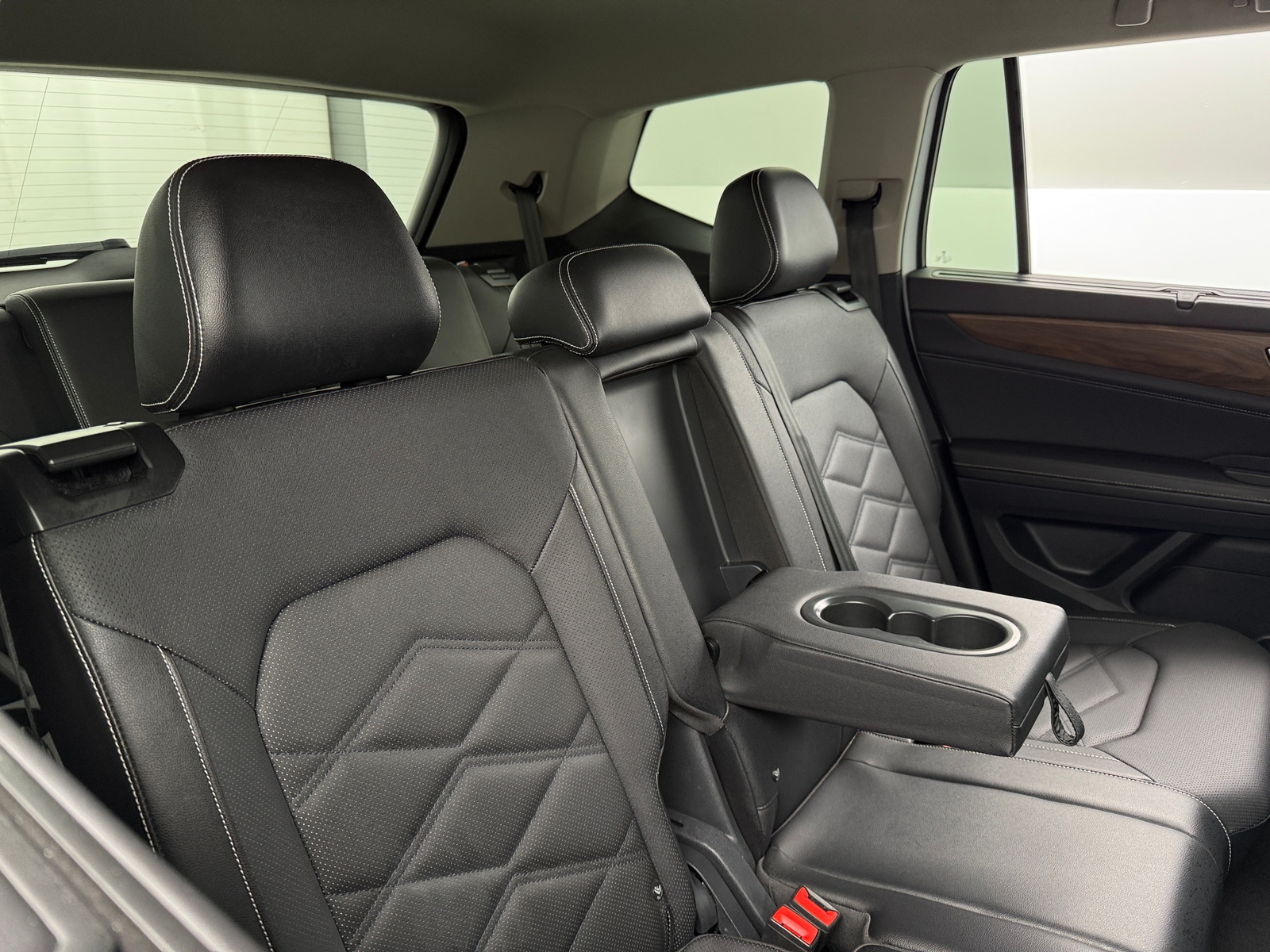 Thumbnail: 2025 Volkswagen Atlas - 5