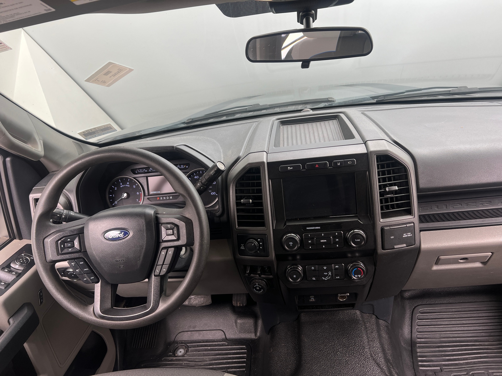 Thumbnail: 2022 Ford Econoline - 3