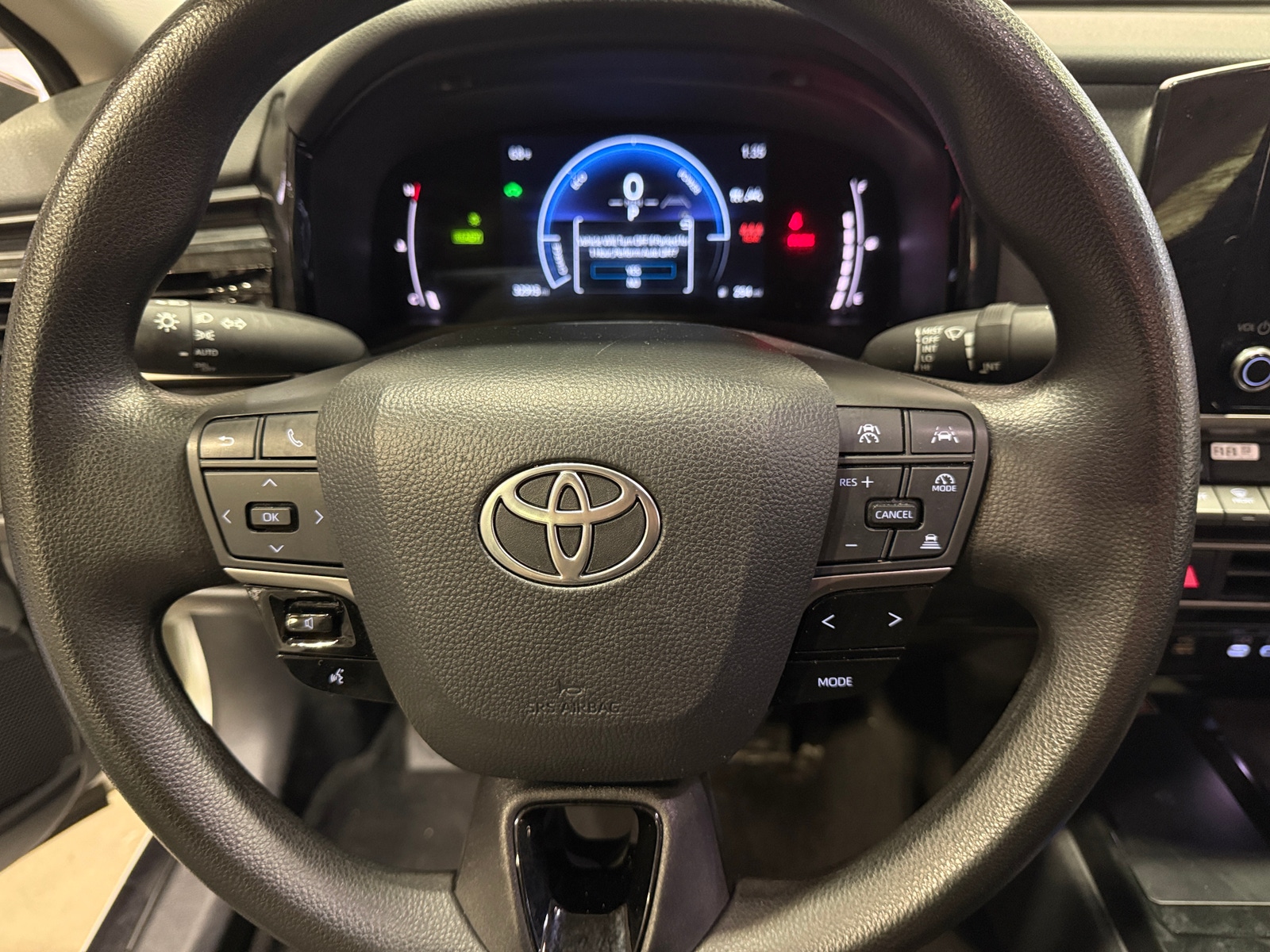 Thumbnail: 2025 Toyota Camry - 5