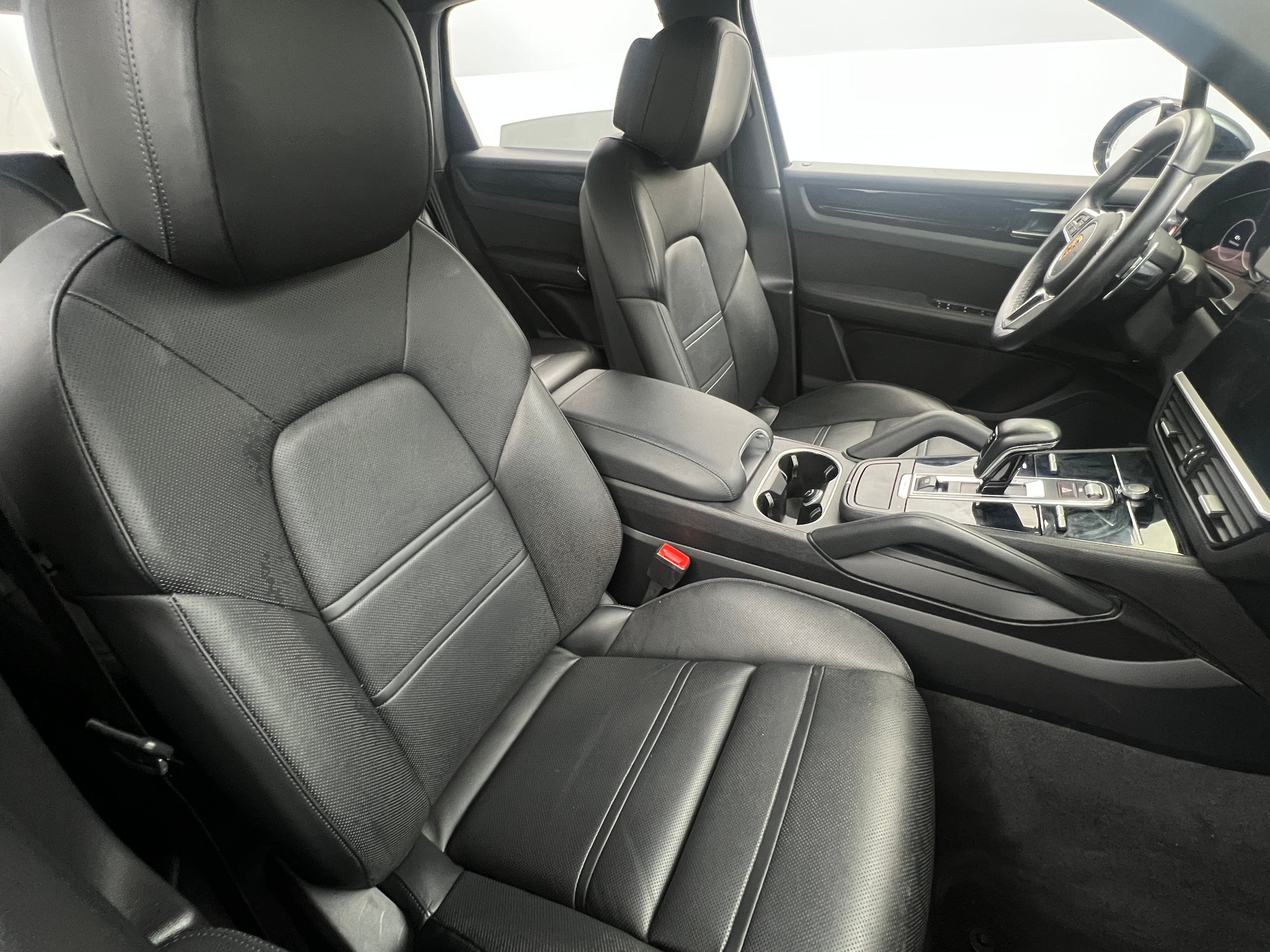 2022 Porsche Cayenne