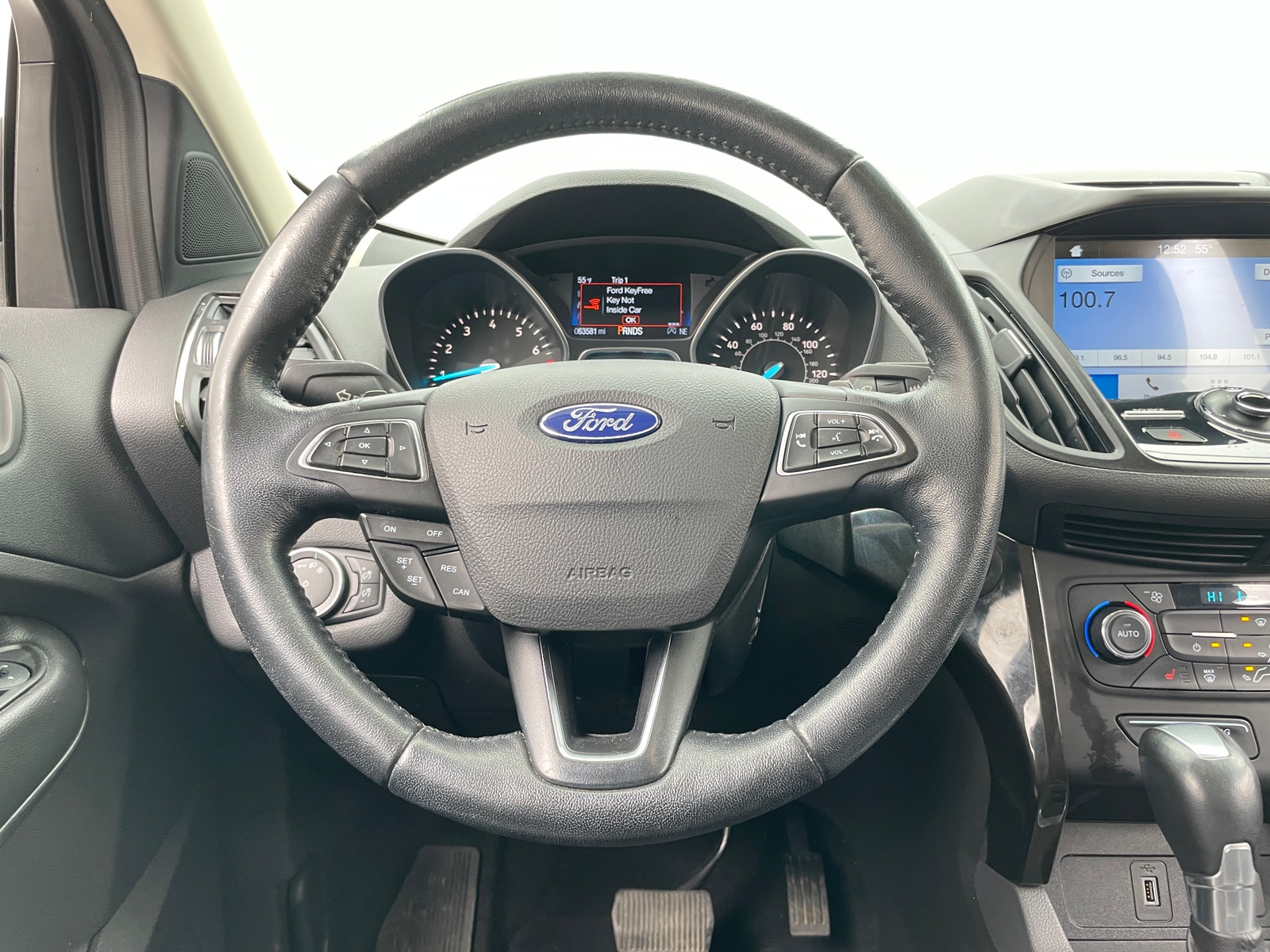 Thumbnail: 2017 Ford Escape - 4
