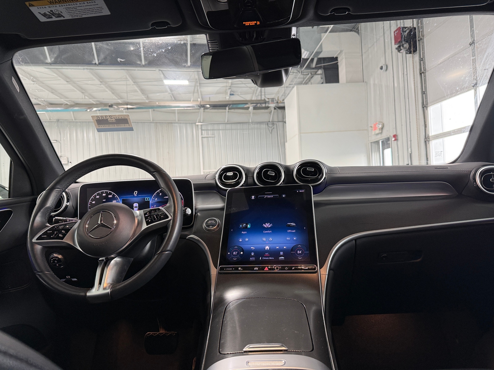 Thumbnail: 2024 Mercedes-Benz GLC - 2