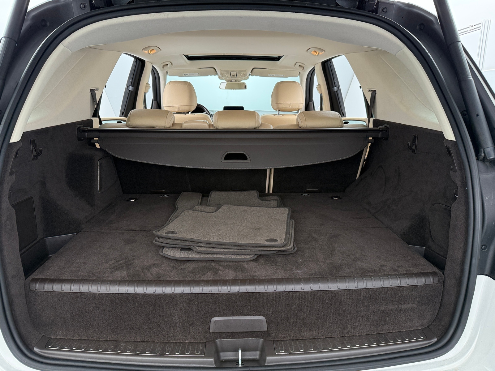 Thumbnail: 2018 Mercedes-Benz GLE - 6