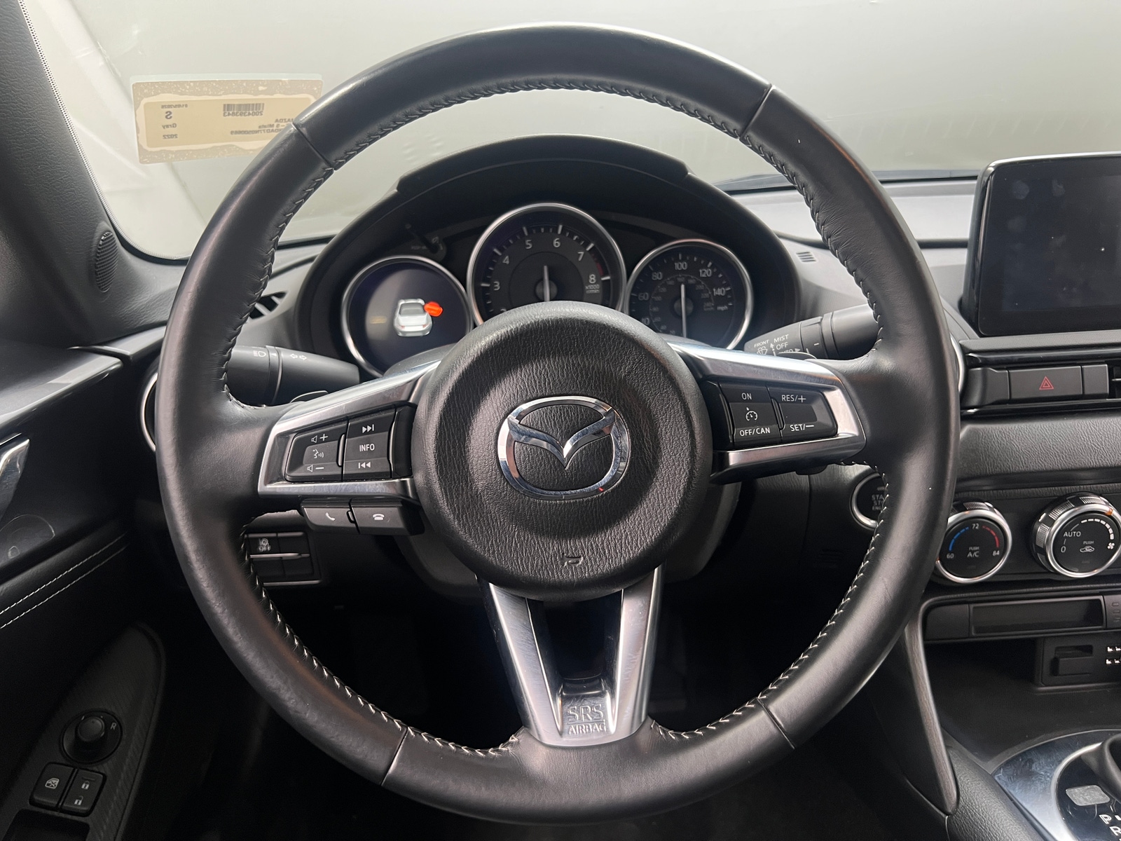 Thumbnail: 2022 Mazda MX-5 Miata - 4