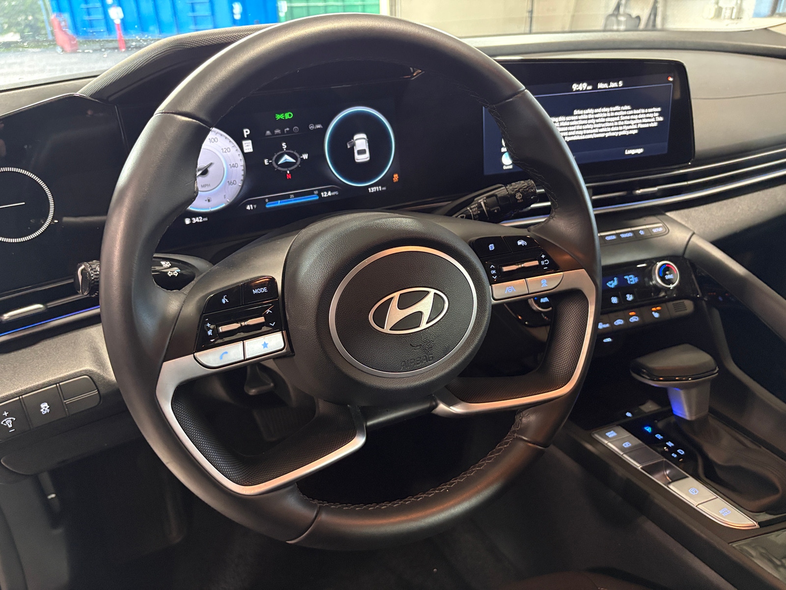 Thumbnail: 2025 Hyundai Elantra - 5