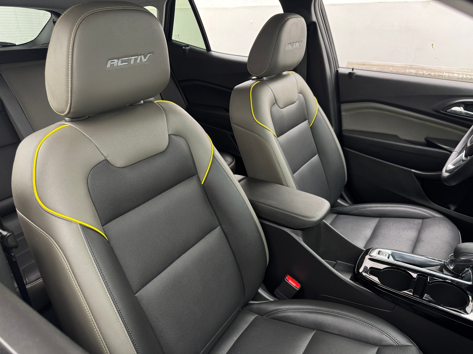 Thumbnail: 2024 Chevrolet Trax - 2