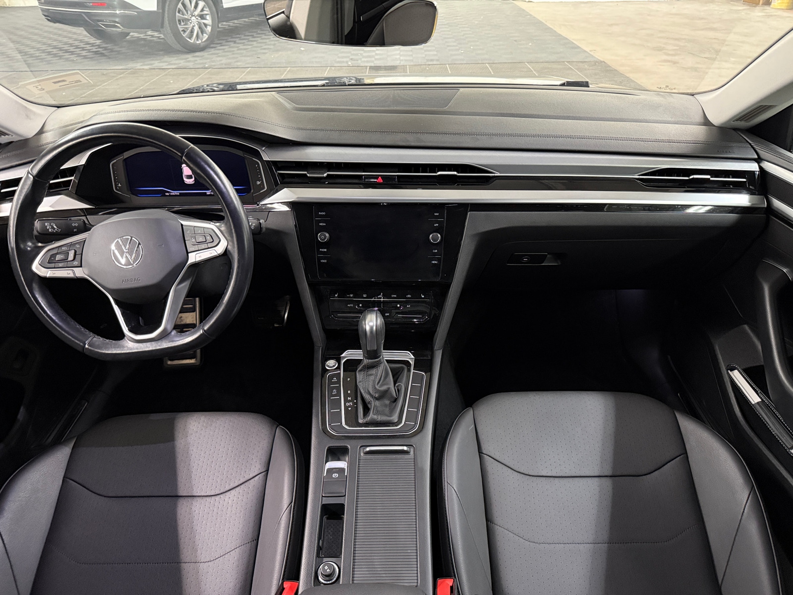 Thumbnail: 2021 Volkswagen Arteon - 2