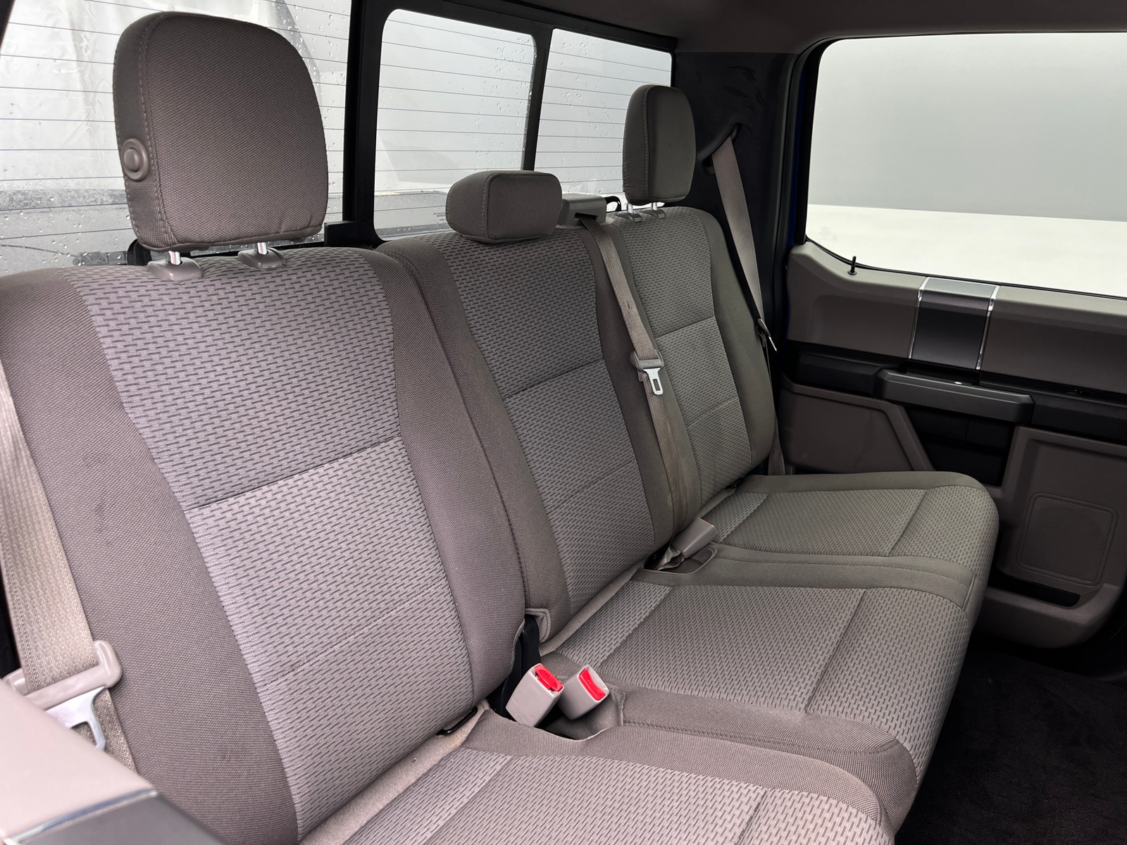 Thumbnail: 2017 Ford Econoline - 6