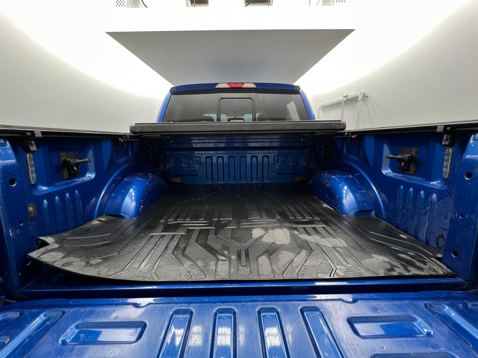 Thumbnail: 2017 Ford Econoline - 7