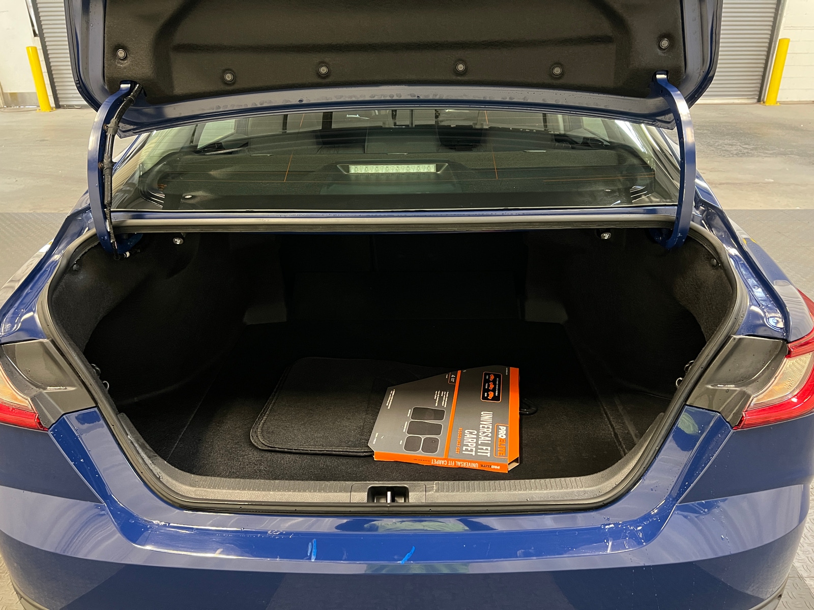 Thumbnail: 2025 Toyota Camry - 7