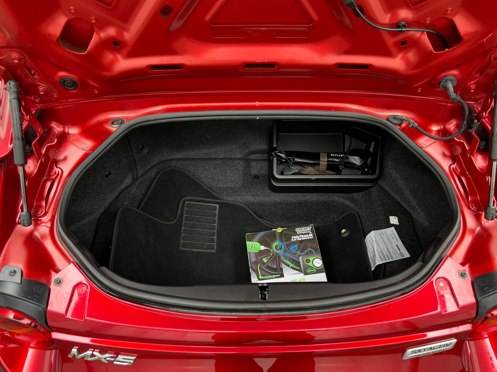 Thumbnail: 2019 Mazda MX-5 Miata - 5