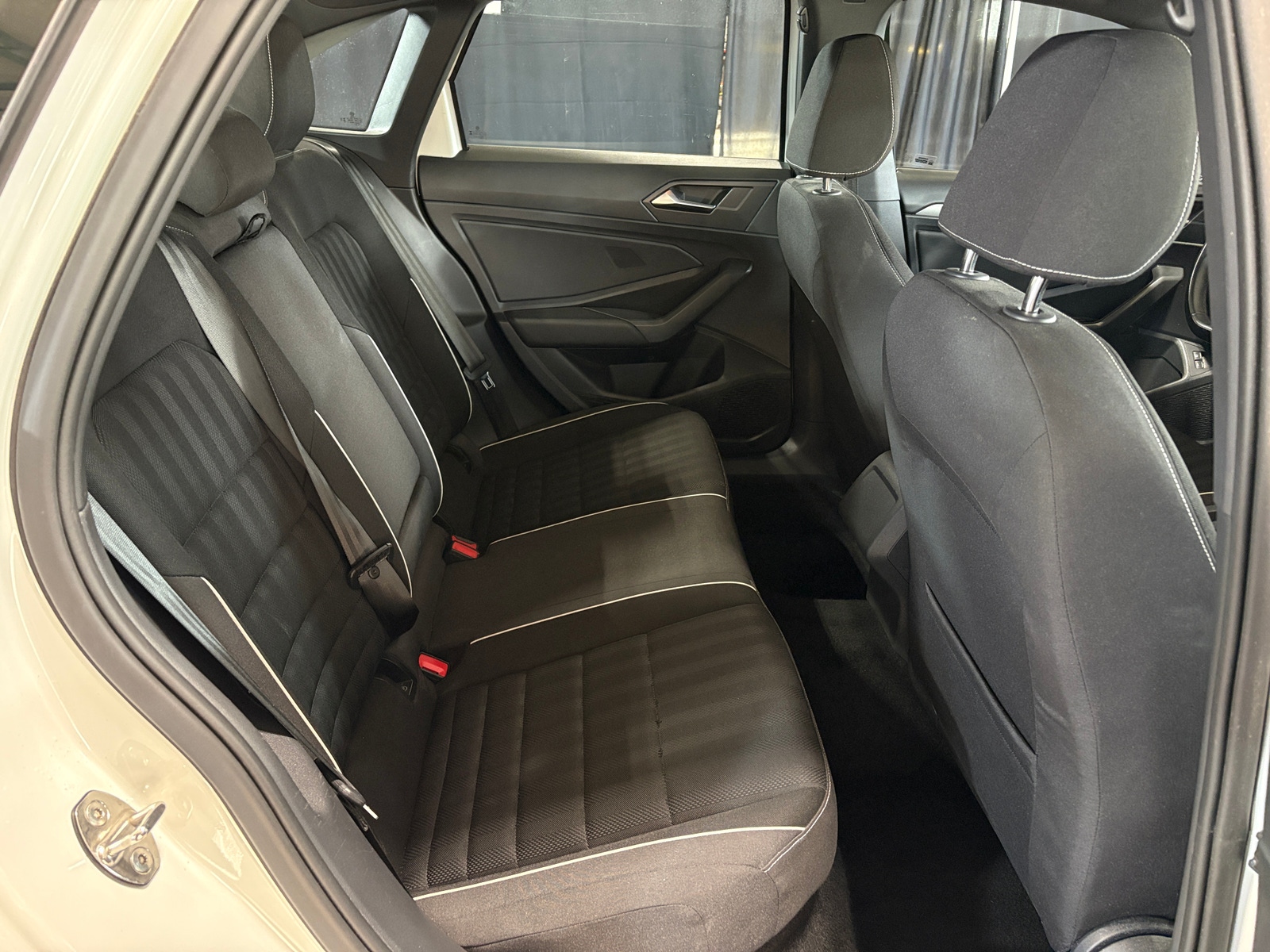 Thumbnail: 2023 Volkswagen Jetta - 6