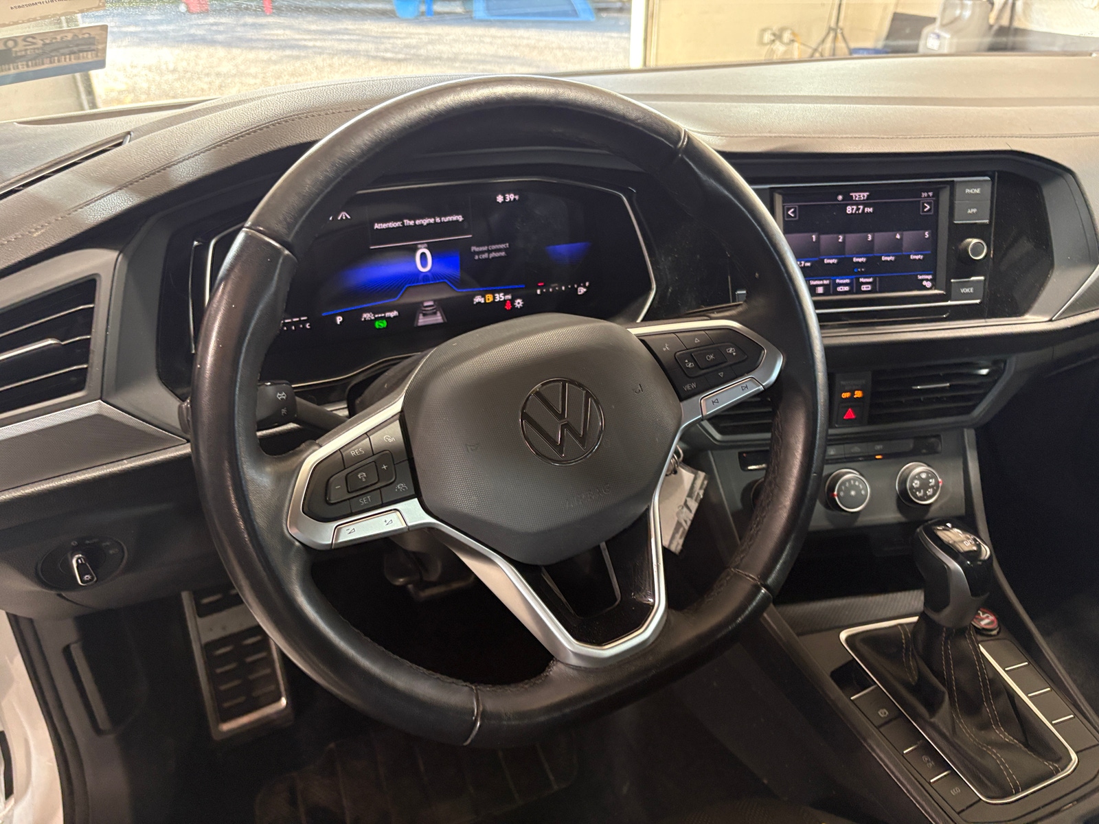 Thumbnail: 2023 Volkswagen Jetta - 5