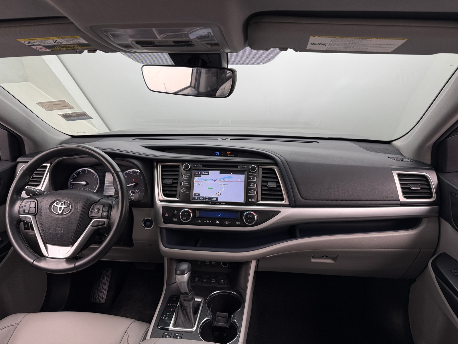 Thumbnail: 2018 Toyota Highlander - 2