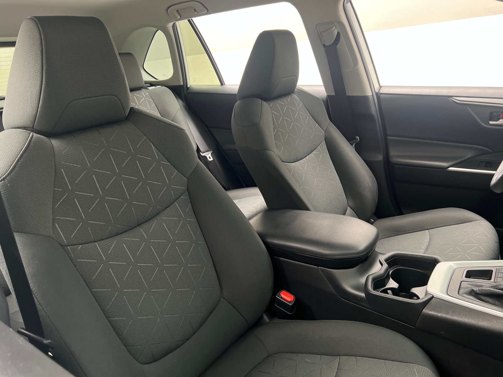 Thumbnail: 2020 Toyota RAV4 - 2