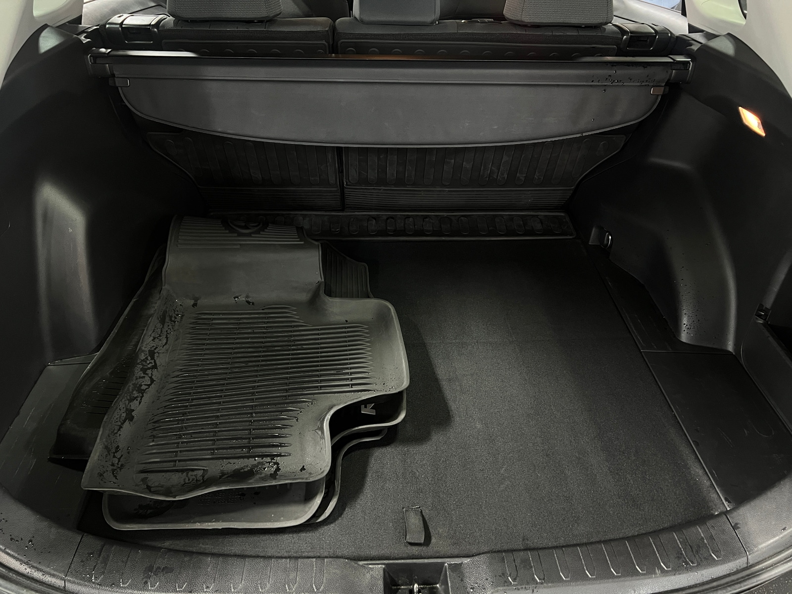 Thumbnail: 2020 Toyota RAV4 - 7