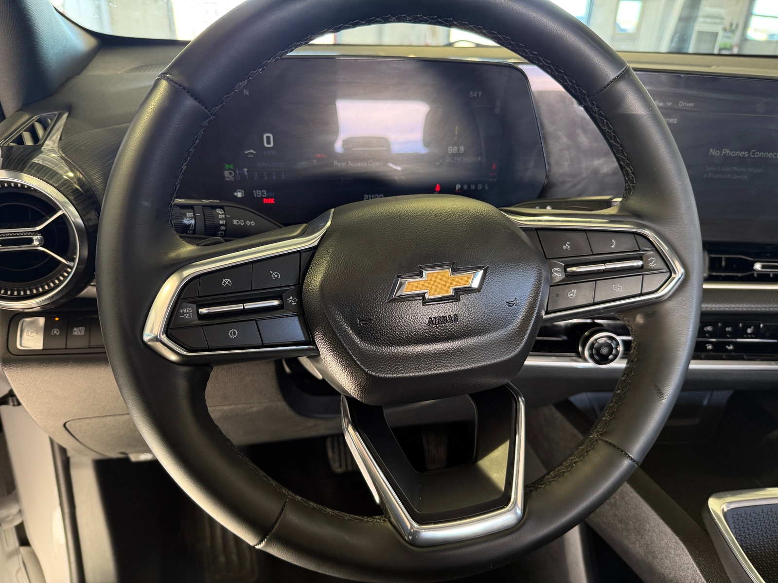 Thumbnail: 2025 Chevrolet Equinox - 5