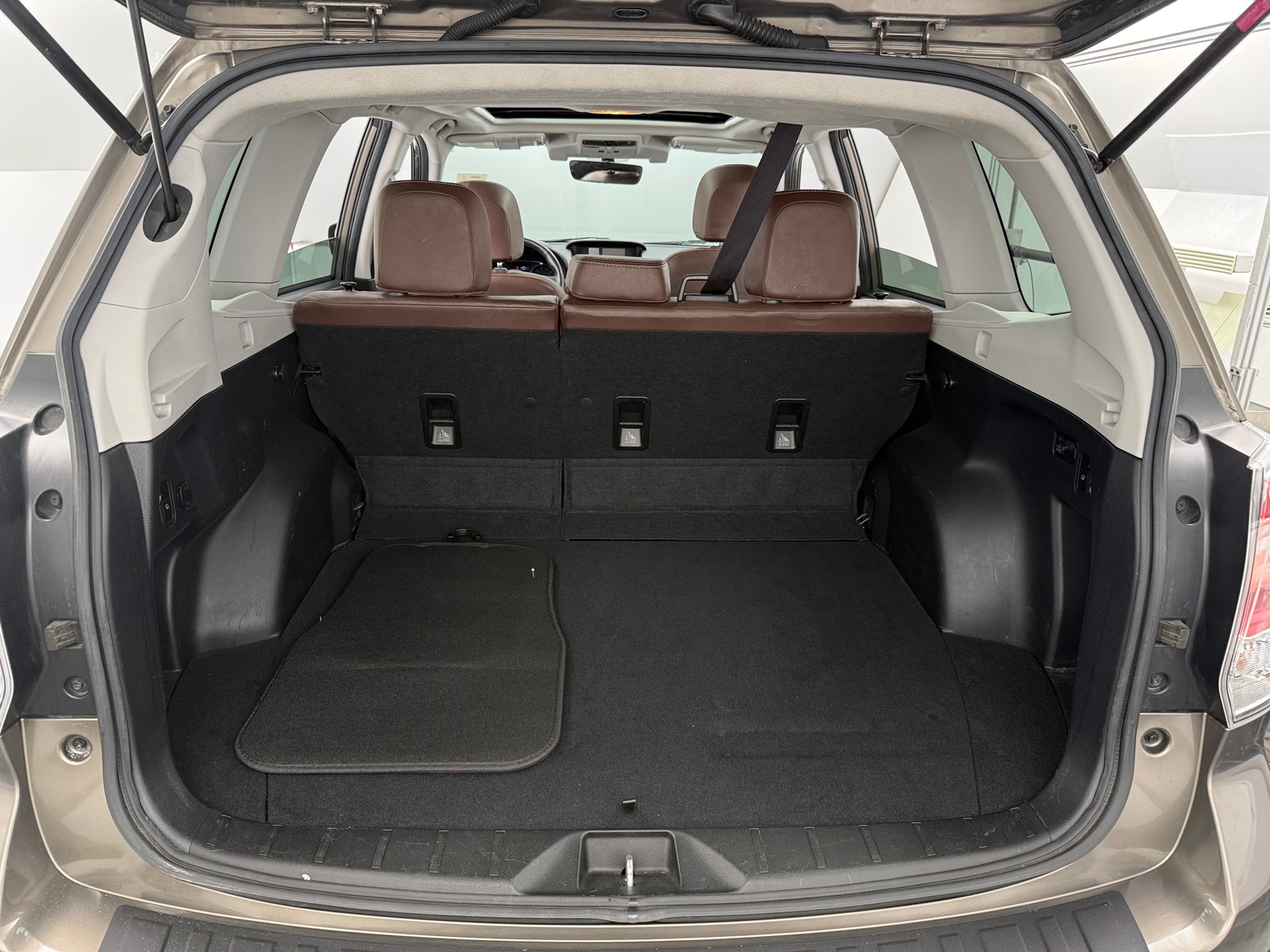 Thumbnail: 2017 Subaru Forester - 6